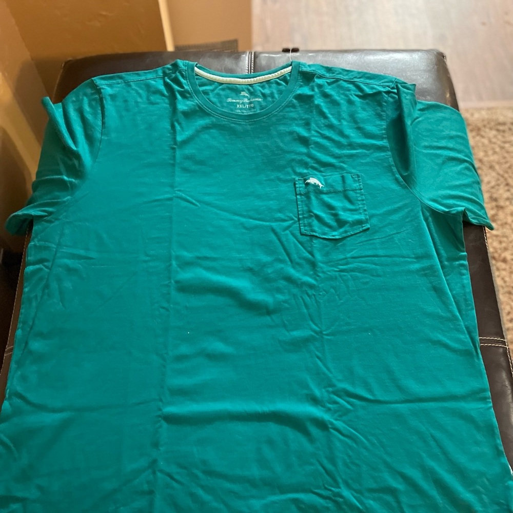 NWT Tommy Bahama Pocket Tee XXL Men’s New Bali Skyline in Quetzal Green